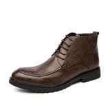 Fashion outdoor High Top Vintage Men Boots Brogue Ankle Boots Mens Desert Casual comfortable Boots Leather Lace Up Shoes